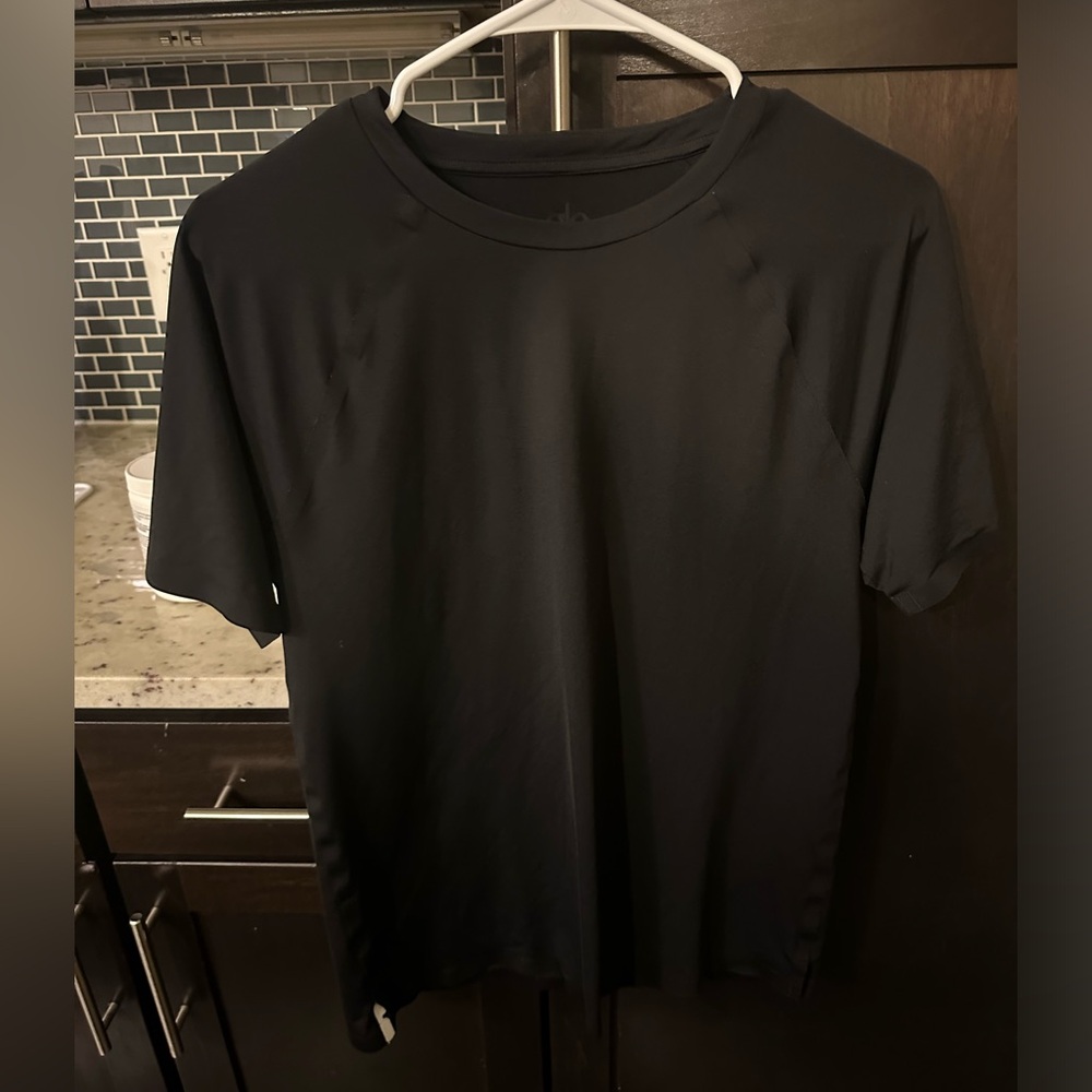 Alo Idol Performance Tee Size S